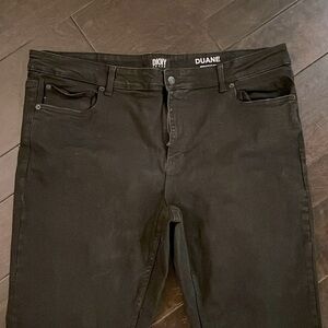 DKNY Duane straight fit black Jeans 40/32 EUC